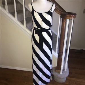 WHITEHOUSE BALCK MARKET MAXI